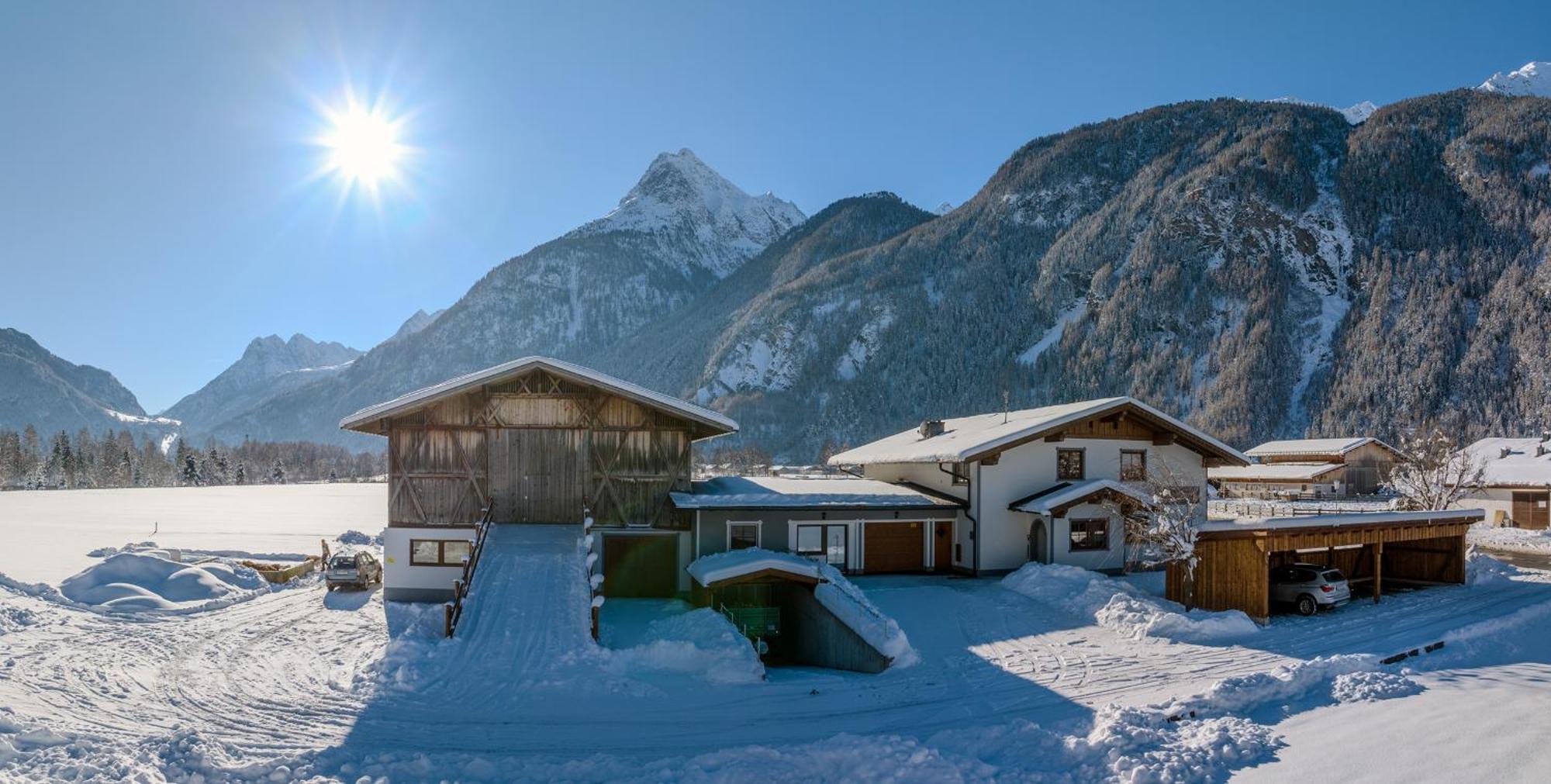 Landhaus Oetztalblick Längenfeld Eksteriør bilde