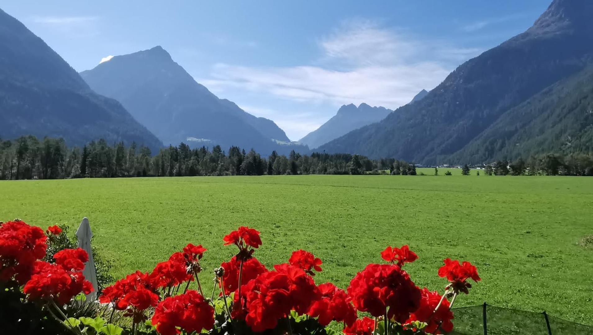 Landhaus Oetztalblick Längenfeld Eksteriør bilde